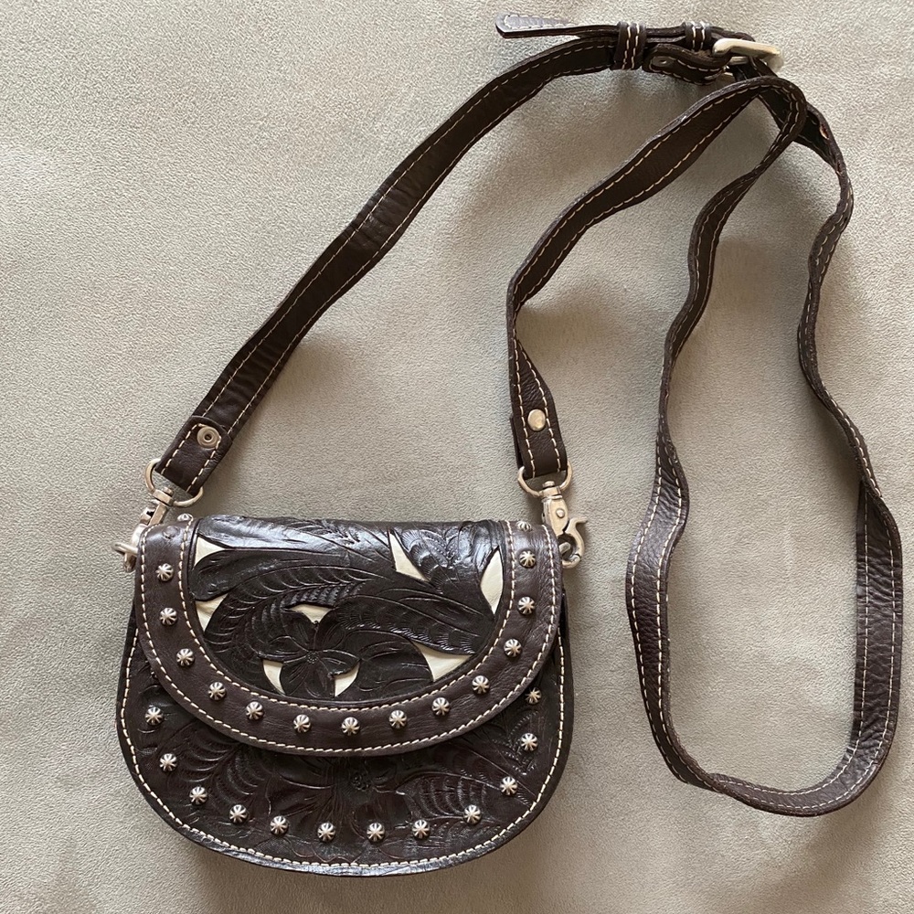 Western Leather Crossbody 🤠